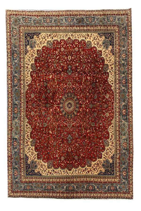 Authentic Hand Knotted Vintage Qashoun Wool Area Rug 9 x 8 Ft