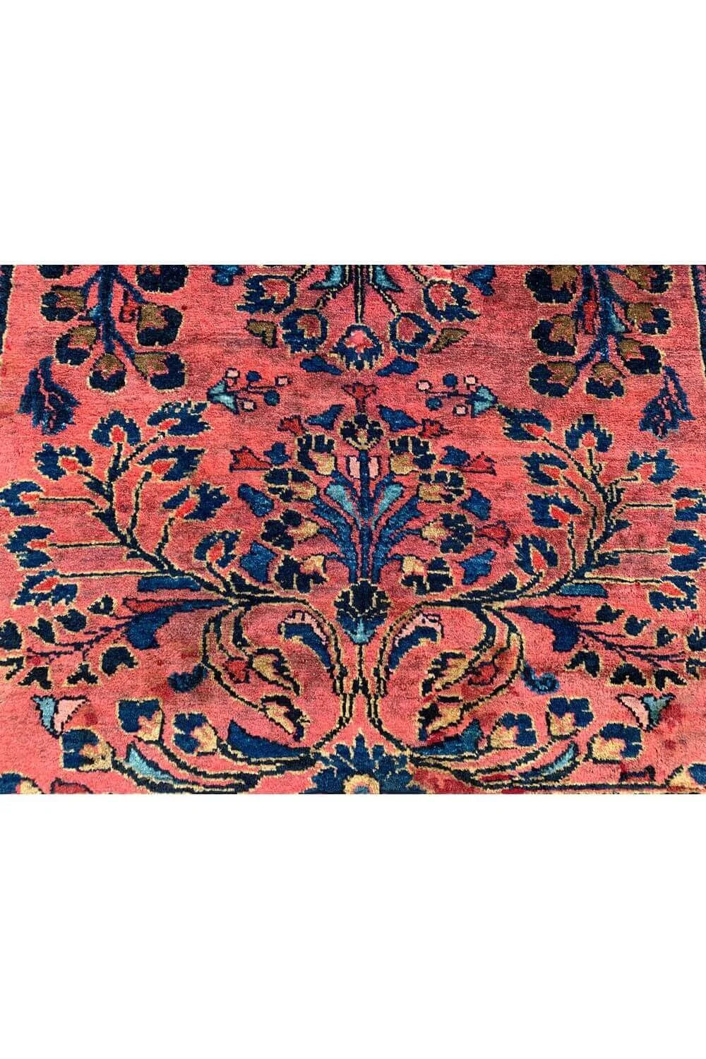 Amazing Hand Knotted Vintage Saroukh Wool Area Rug 6.3 x 3.4 Ft